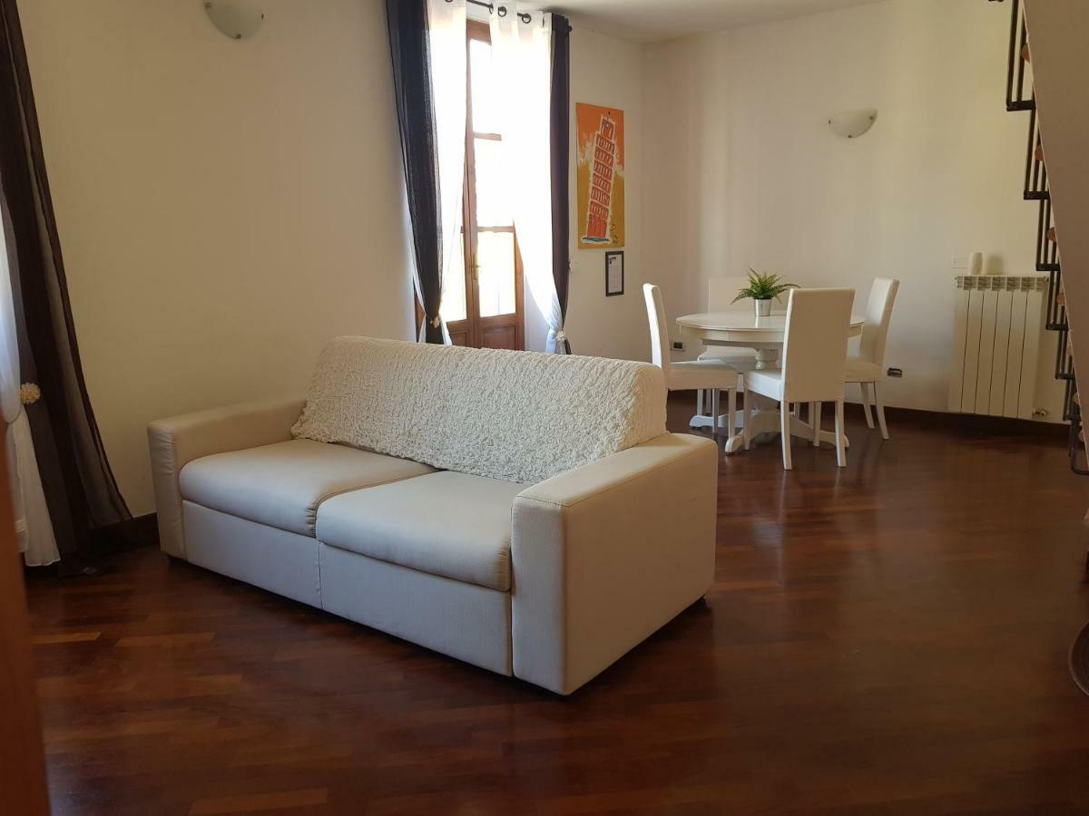 In Piazzetta Apartment Pisa Ngoại thất bức ảnh